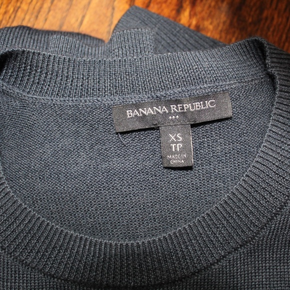 Navy Blue Sweater - Picture 4 of 4